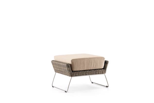 Madonna II Loungehocker Rattan