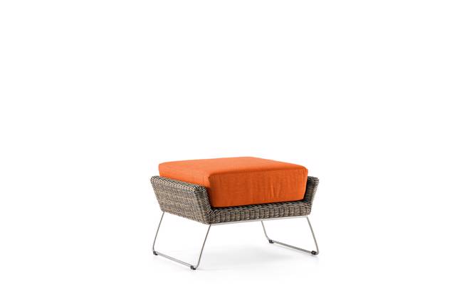 Madonna II Loungehocker Rattan