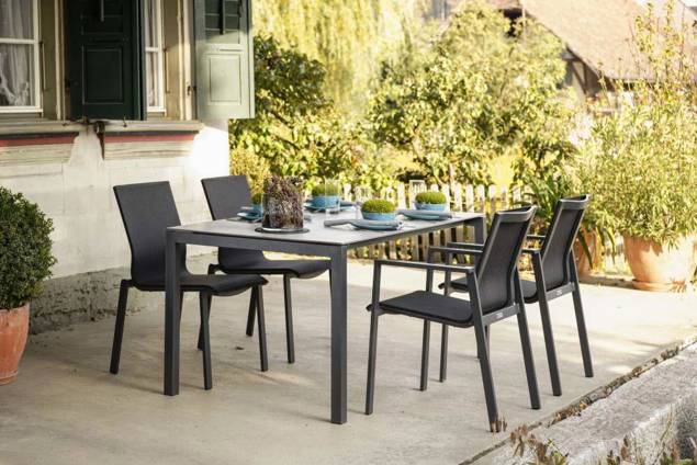 Pilatus Table de jardin acier 4