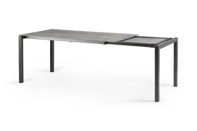 Pilatus Gartentisch Stahl 3