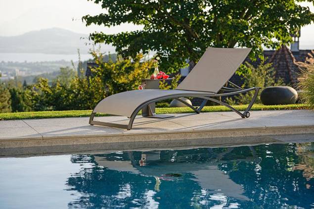 Léon Chaise longue aluminium 12