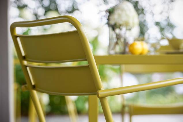 Quito Chaise de jardin empilable acier 10