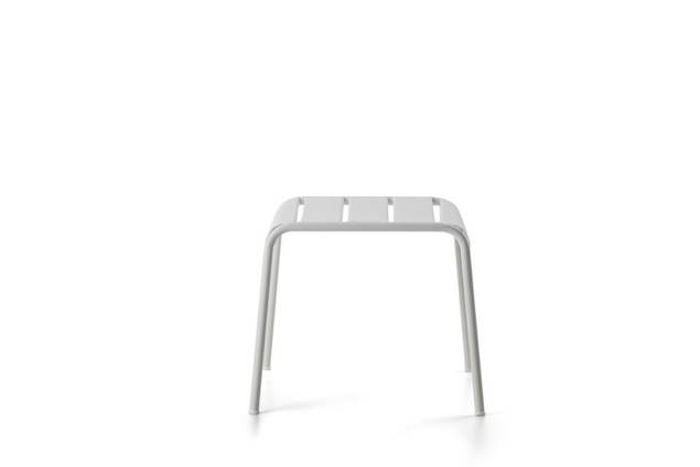 Quito Tabouret lounge empilable acier 1