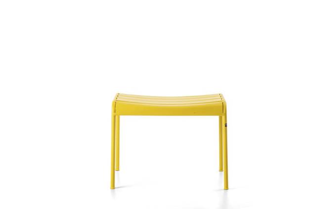 Quito Tabouret lounge empilable acier 2