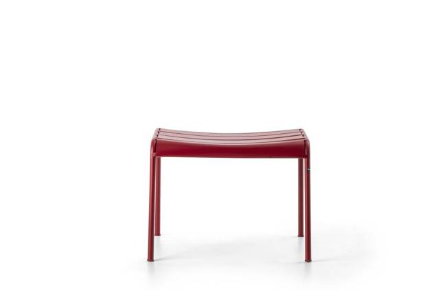 Quito Tabouret lounge empilable acier 2
