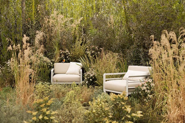 Maximo Loungehocker Kunststoff 4