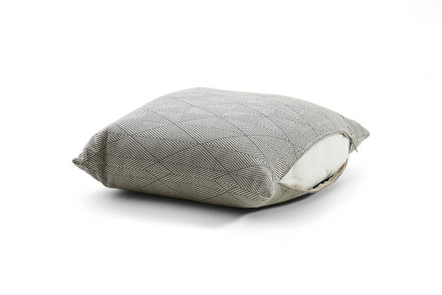 Zierkissen ca. 40x40 cm 2