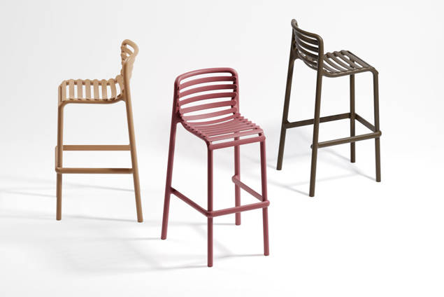 Doga Barstuhl stapelbar Kunststoff 1