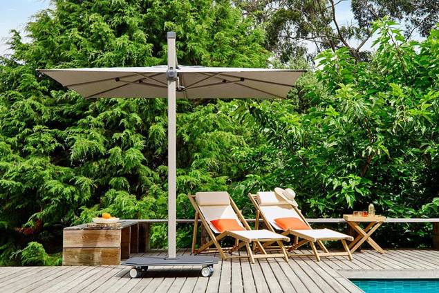 Almeria Sonnenschirm rund 3