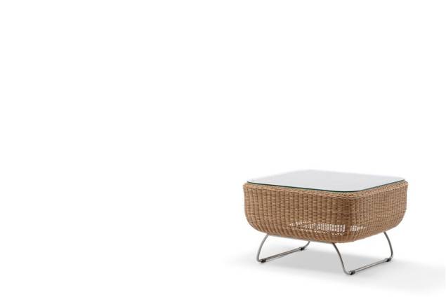 Madonna II Loungetisch Rattan