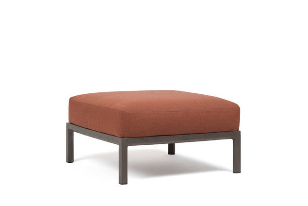 Maximo Loungehocker Kunststoff