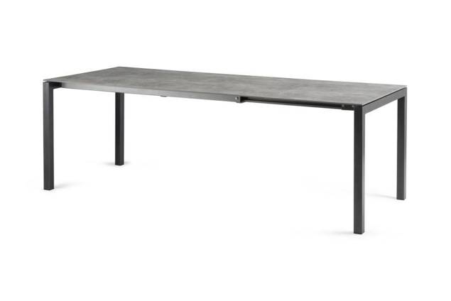 Pilatus Table de jardin acier 1