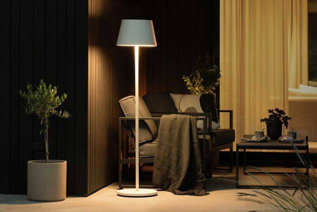 Pomezia Stehleuchte Aluminium 5