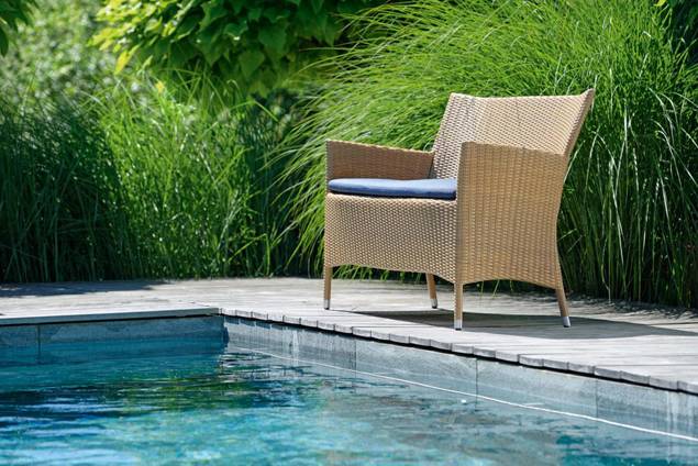 Royal II Gartenbank Rattan 2