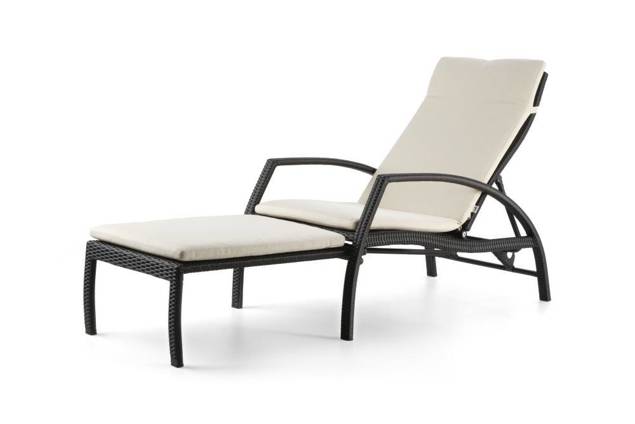 Victoria Liegestuhl Rattan